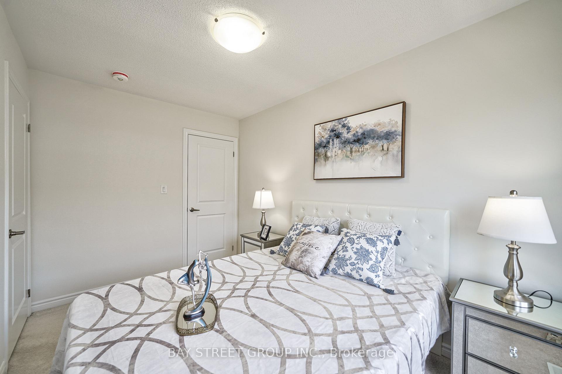 Photo 20 of 86 Chicago Lane, Markham, Wismer — HOMEH