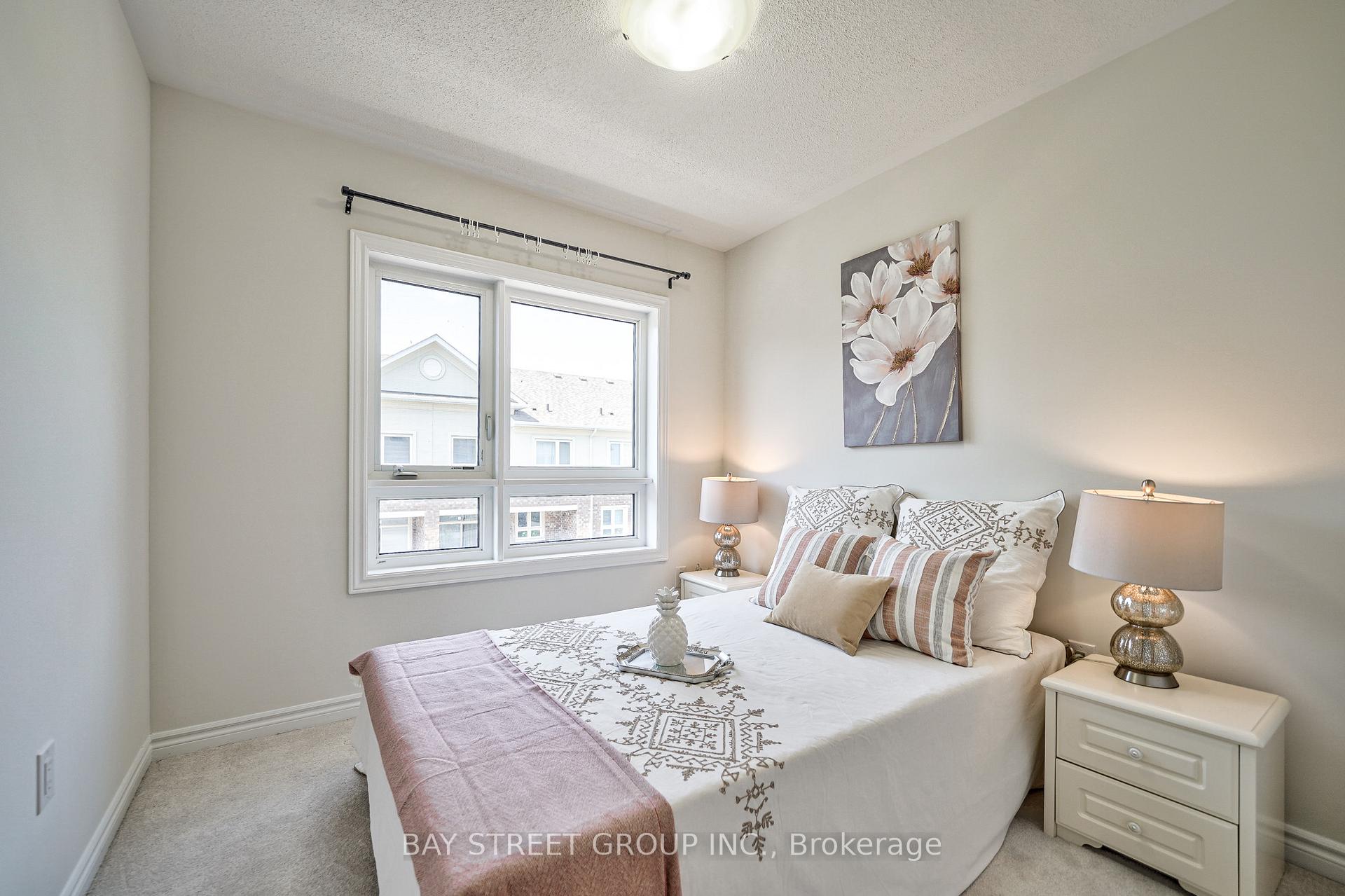 Photo 21 of 86 Chicago Lane, Markham, Wismer — HOMEH