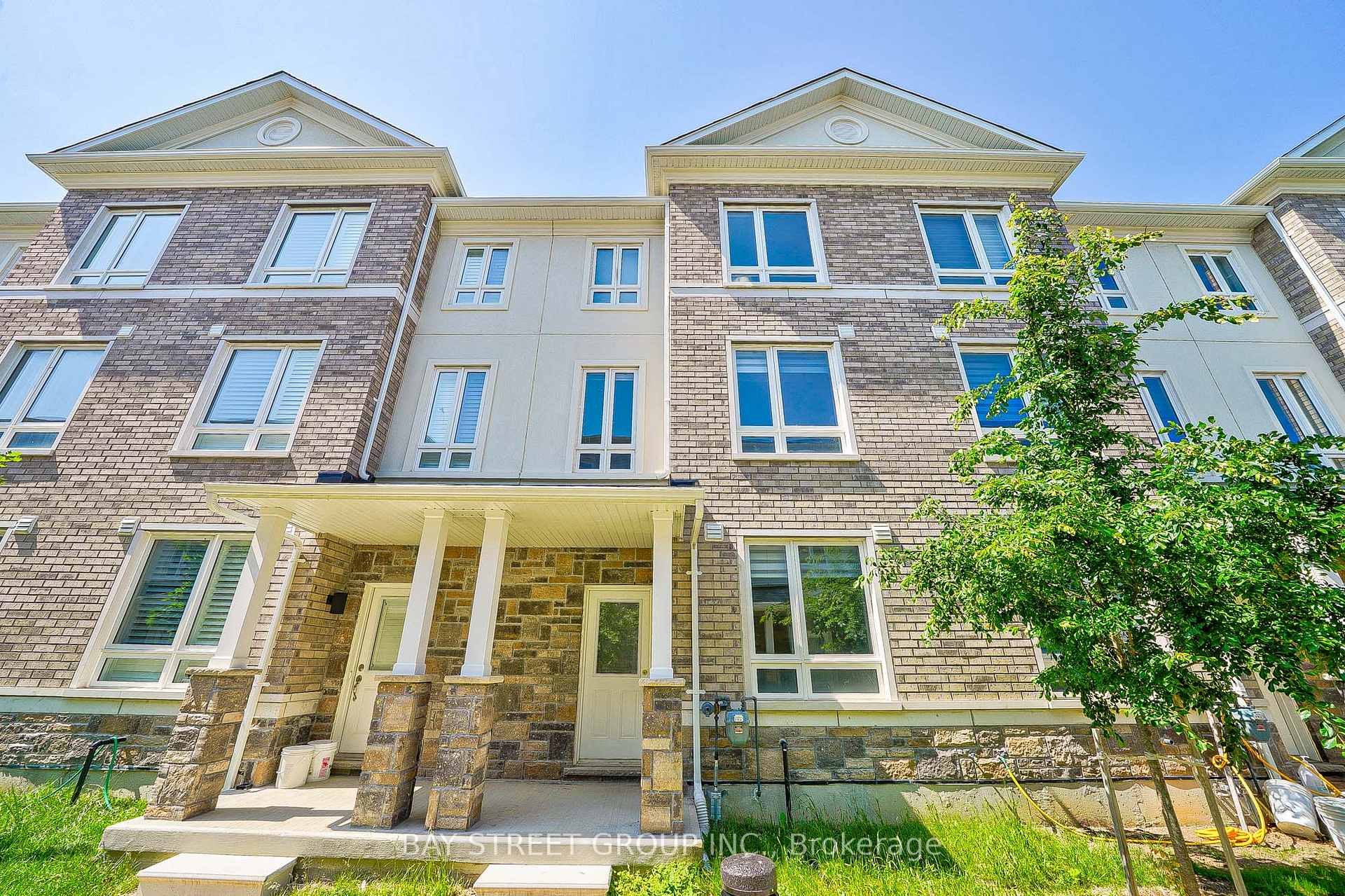 Photo 29 of 86 Chicago Lane, Markham, Wismer — HOMEH