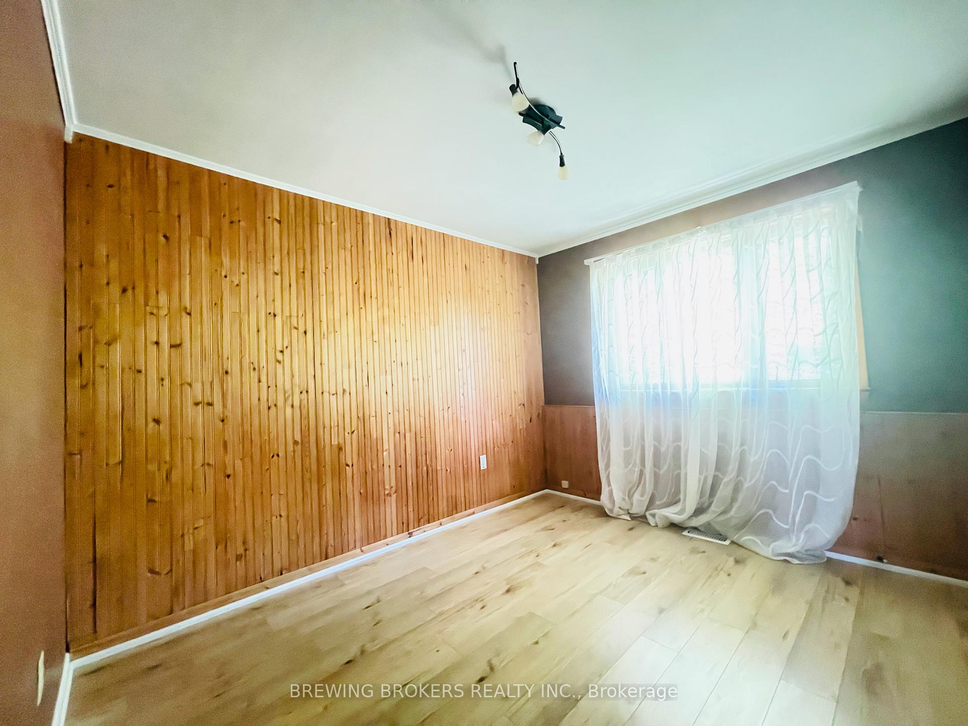 Photo 14 of Unit Main, 39 Netherford Road, Vaughan, Maple — HOMEH