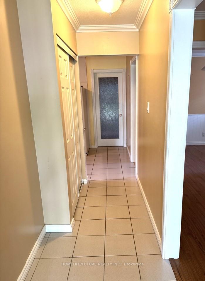 Photo 4 of Unit Main, 45 Regency Crescent, Whitby, Downtown Whitby — HOMEH