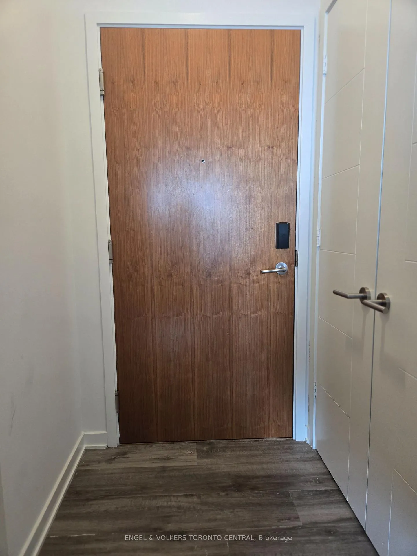 Photo 5 of Unit 4510, 25 Selby St, Toronto, North St. James Town — HOMEH