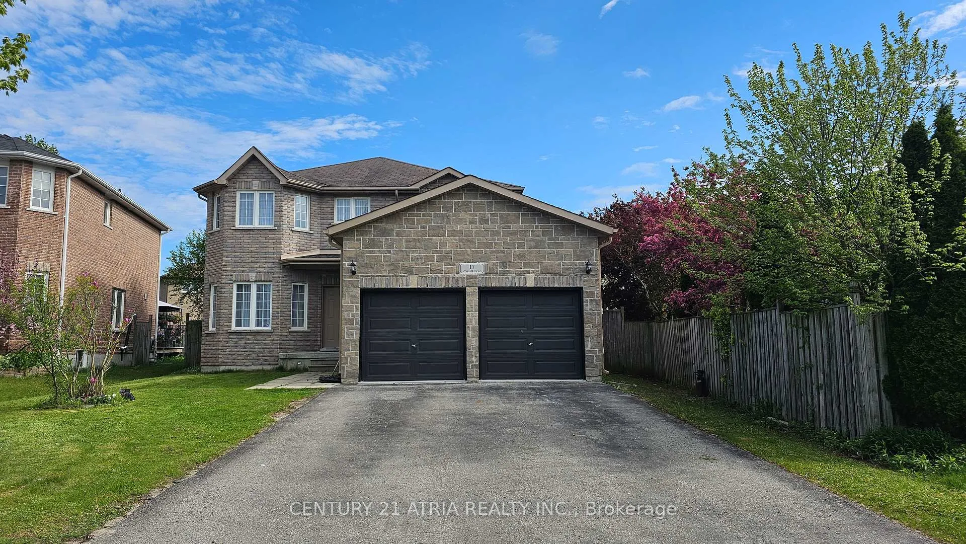 Front of 17 Penvill Trail