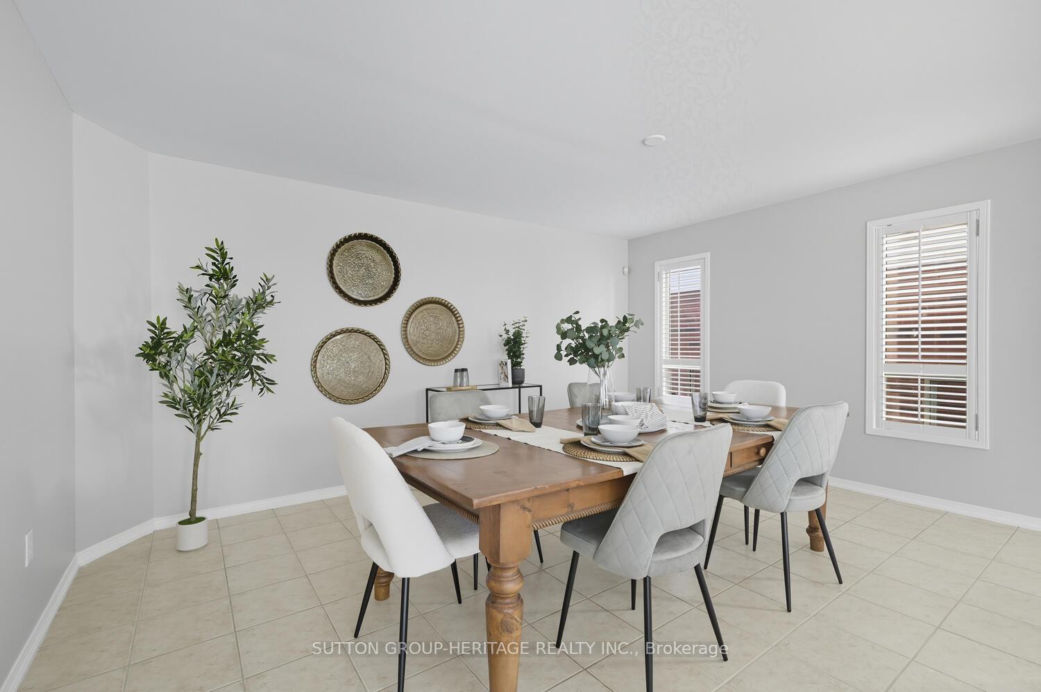 Photo 9 of 98 Hoile Drive, Ajax, South East — HOMEH