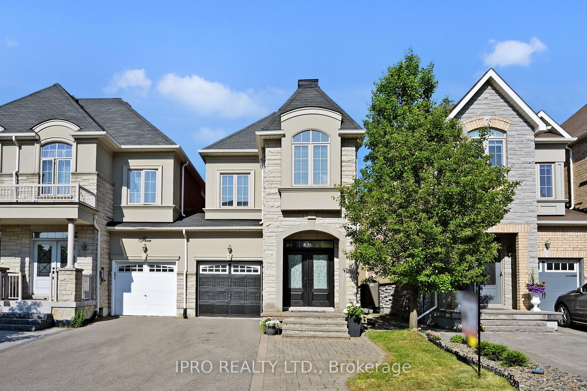 Photo 1 of 7 Bristlewood Crescent, Vaughan, Patterson — HOMEH