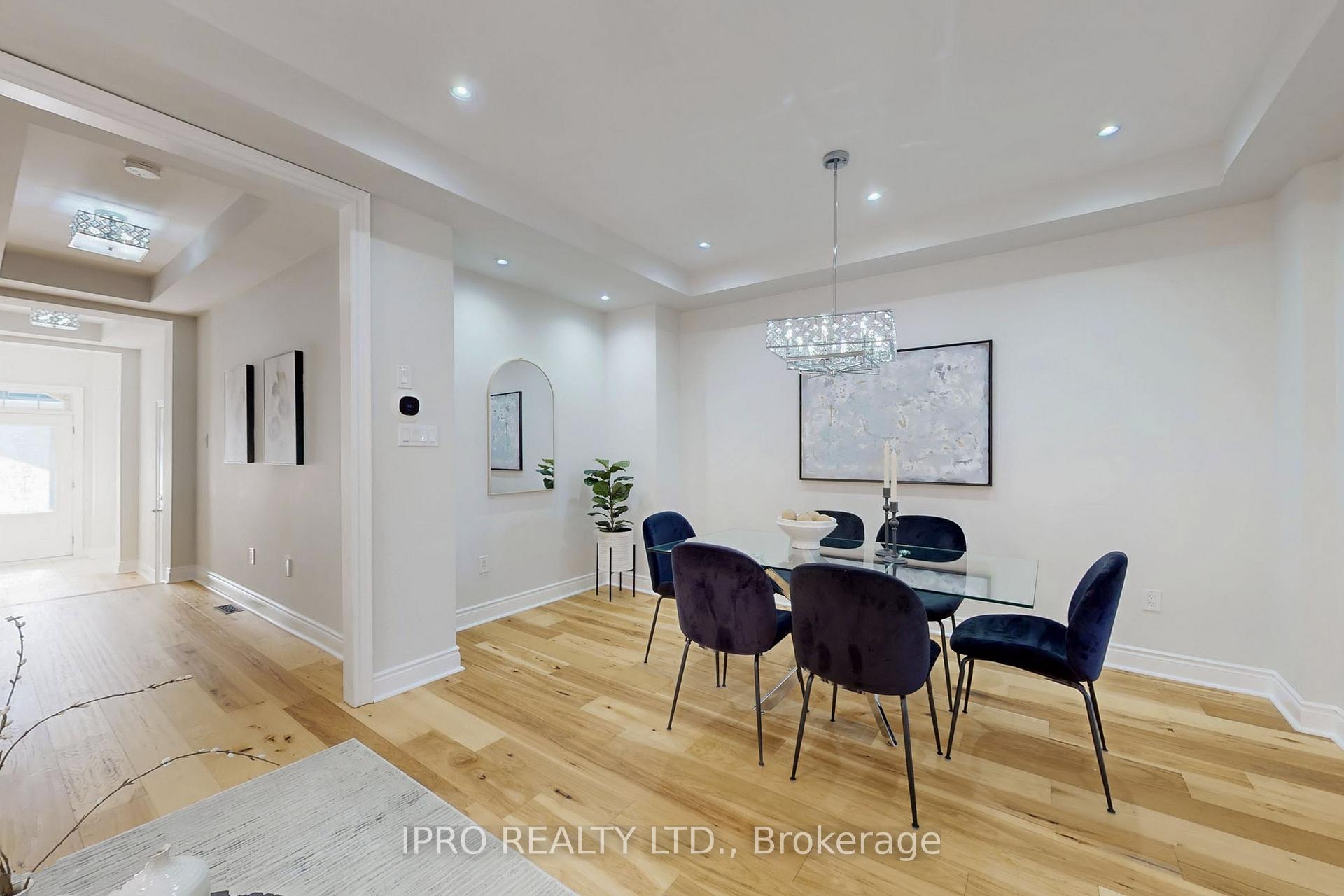 Photo 6 of 7 Bristlewood Crescent, Vaughan, Patterson — HOMEH
