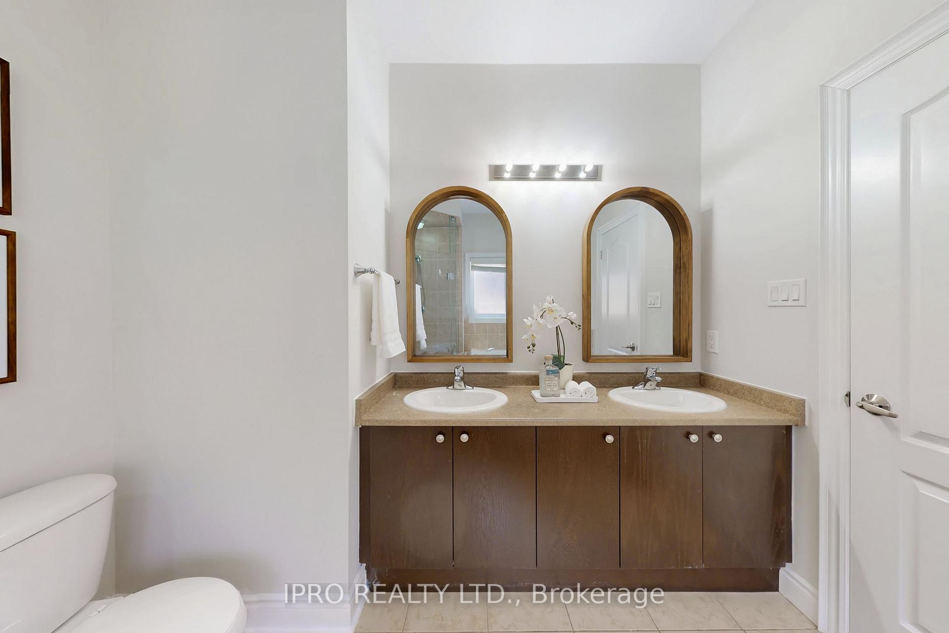 Photo 25 of 7 Bristlewood Crescent, Vaughan, Patterson — HOMEH
