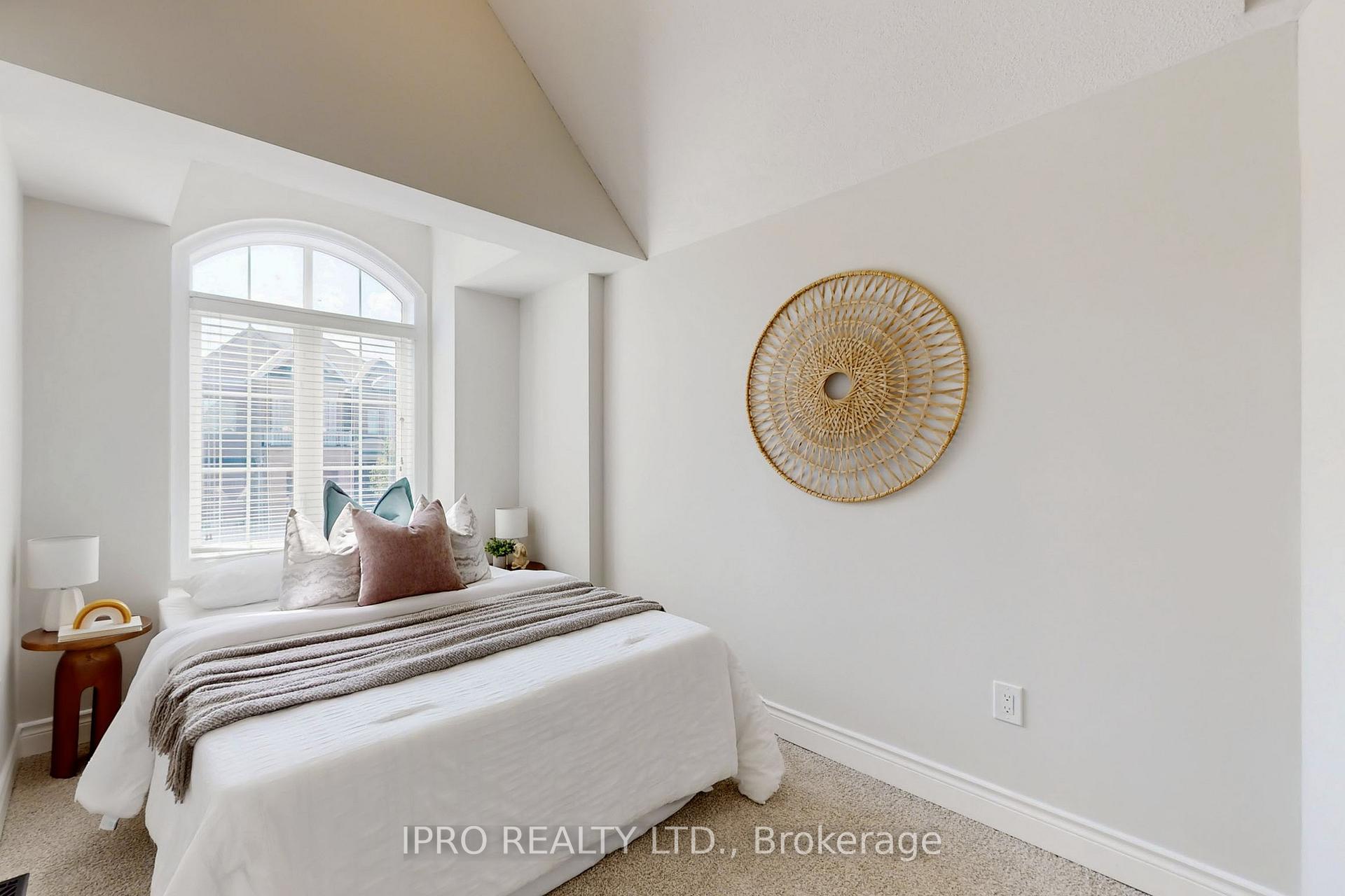 Photo 31 of 7 Bristlewood Crescent, Vaughan, Patterson — HOMEH