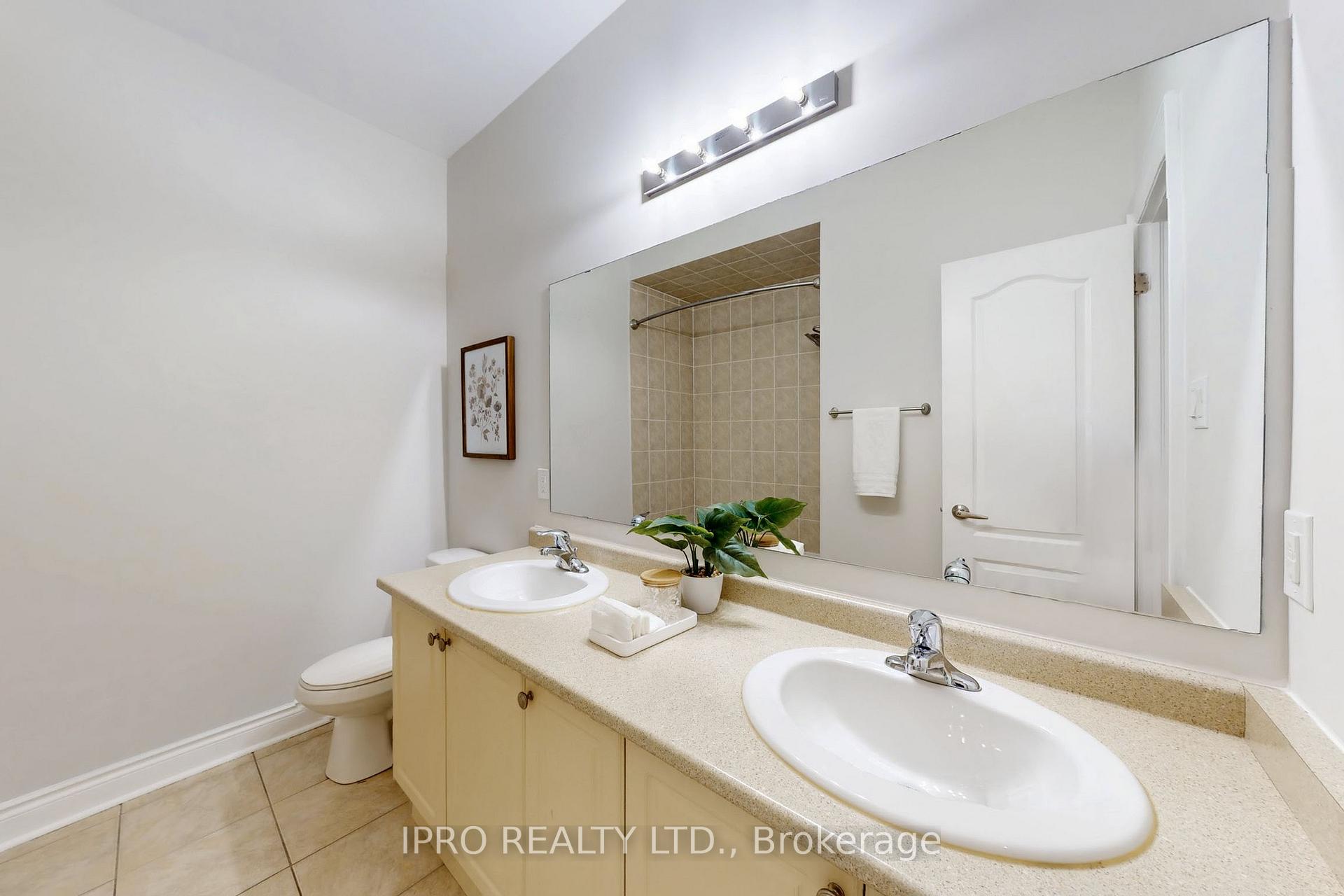 Photo 32 of 7 Bristlewood Crescent, Vaughan, Patterson — HOMEH