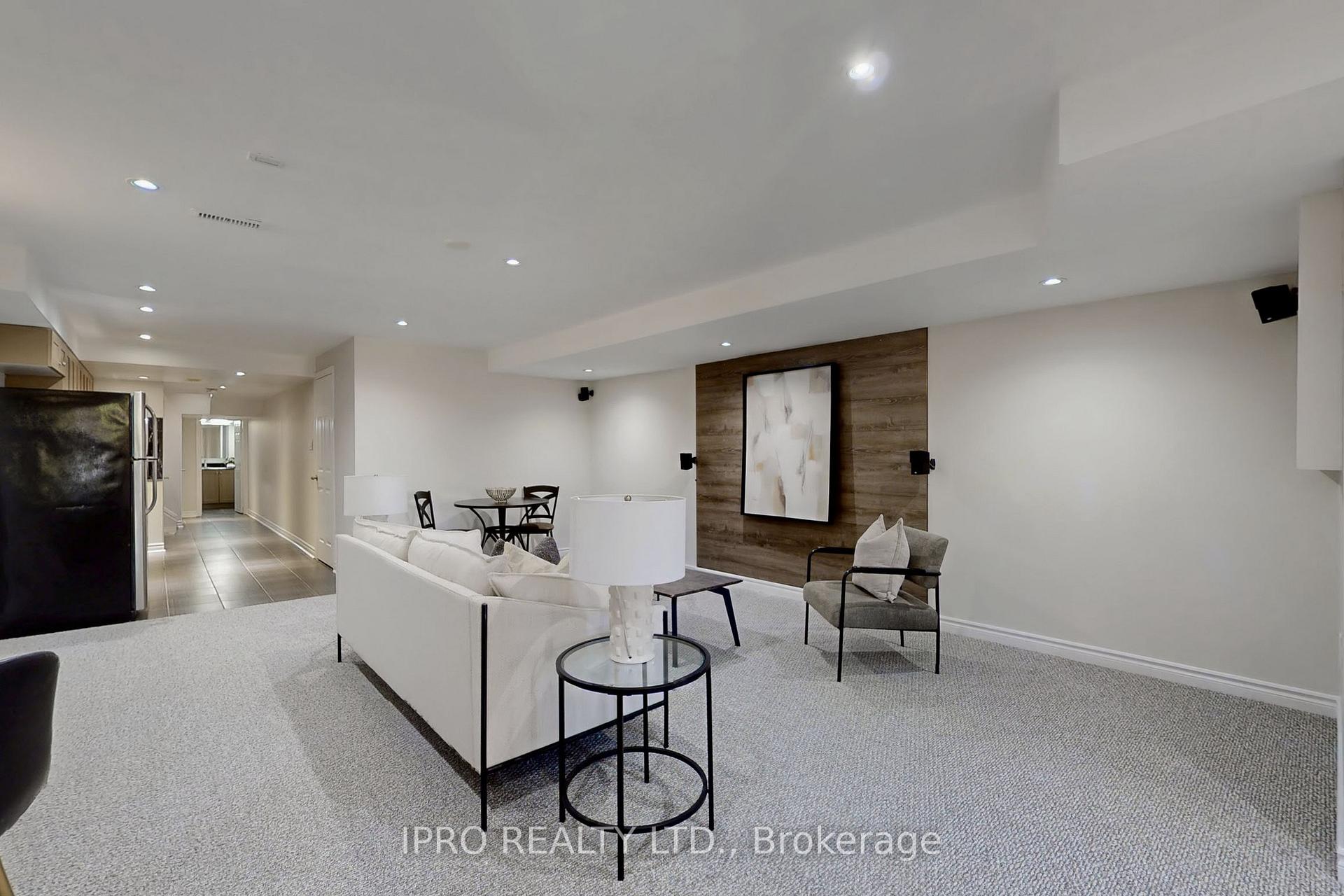 Photo 37 of 7 Bristlewood Crescent, Vaughan, Patterson — HOMEH