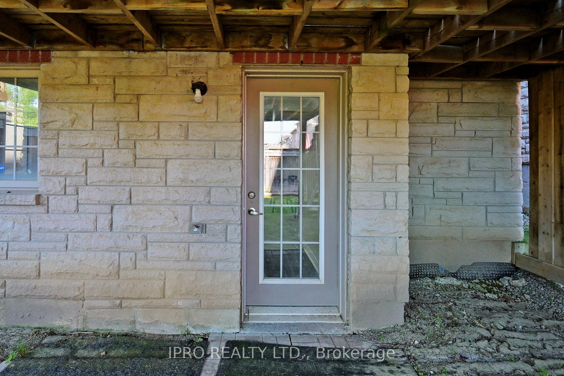 Photo 42 of 7 Bristlewood Crescent, Vaughan, Patterson — HOMEH
