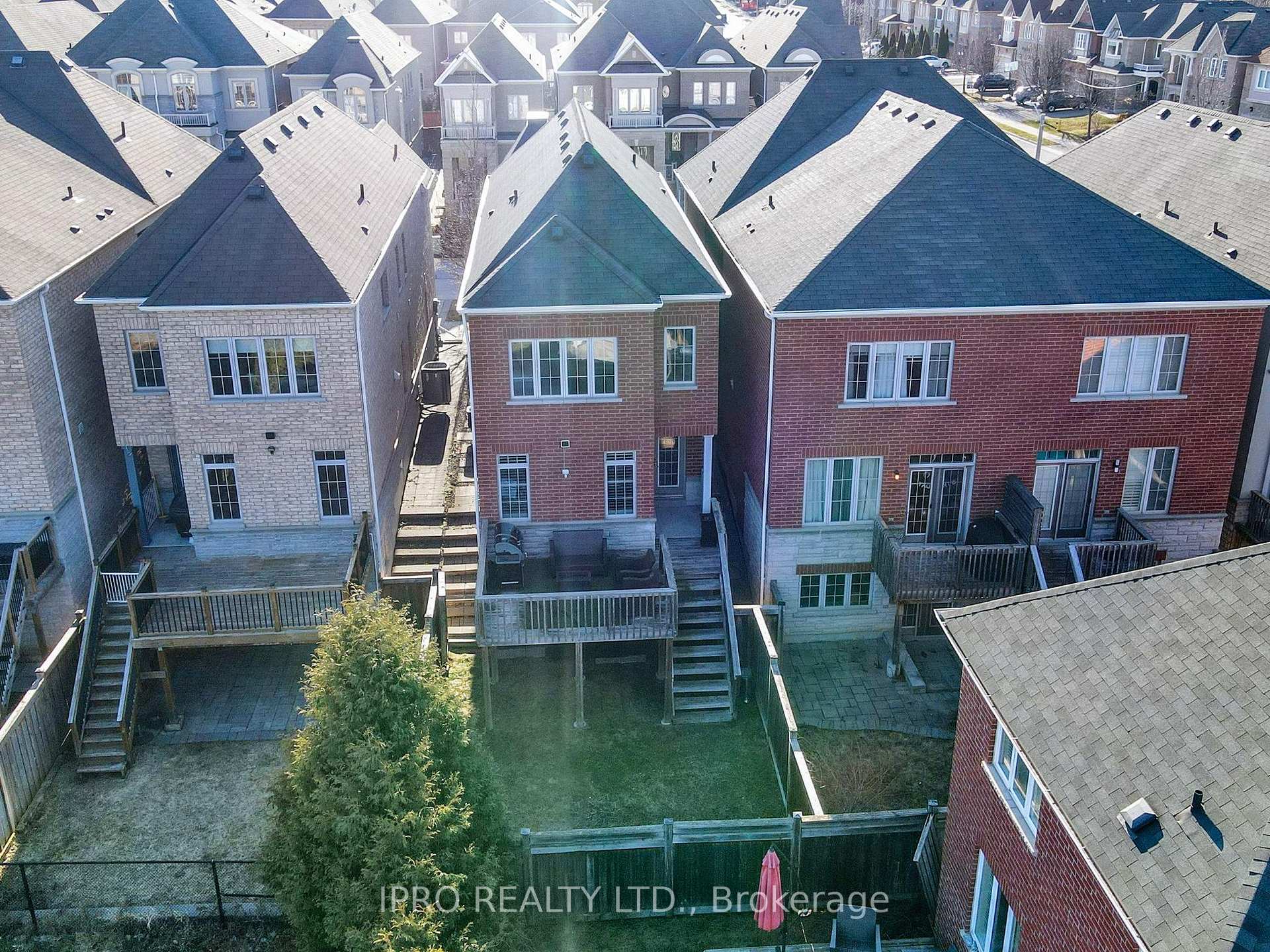 Photo 47 of 7 Bristlewood Crescent, Vaughan, Patterson — HOMEH