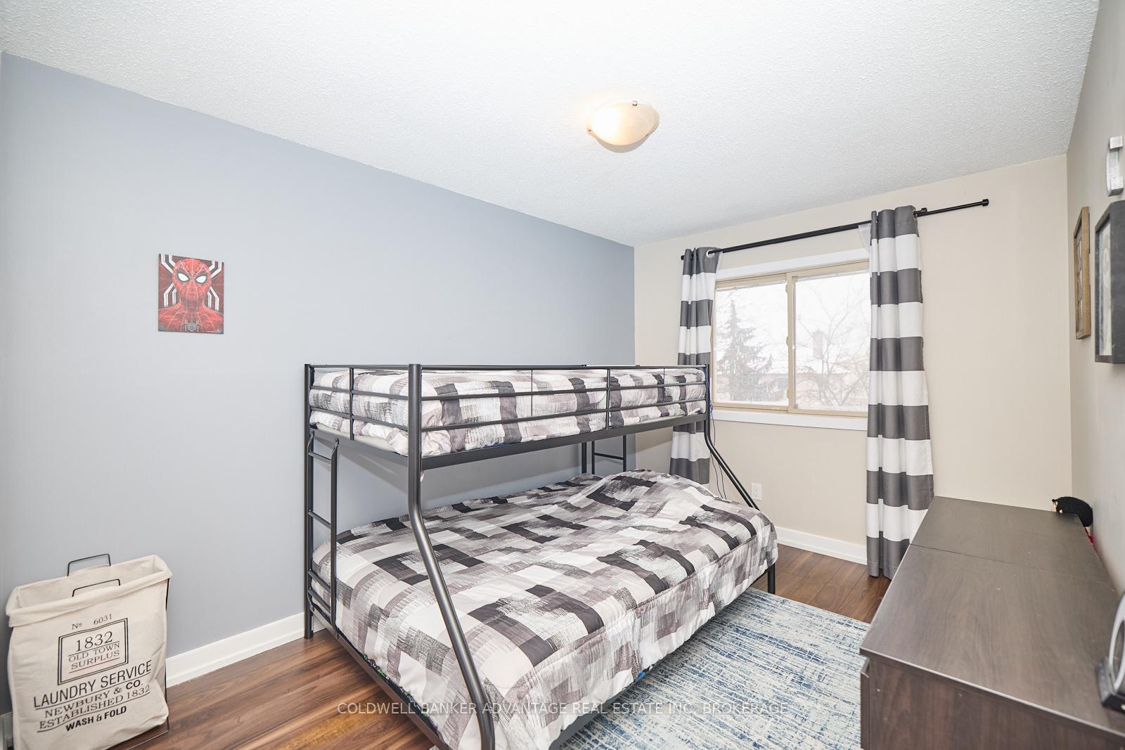 Photo 22 of 159 Windsor Street, Welland, Broadway — HOMEH