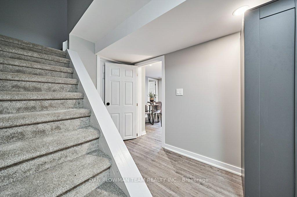 Photo 31 of 46 Canadian Oaks Drive, Whitby, Blue Grass Meadows — HOMEH