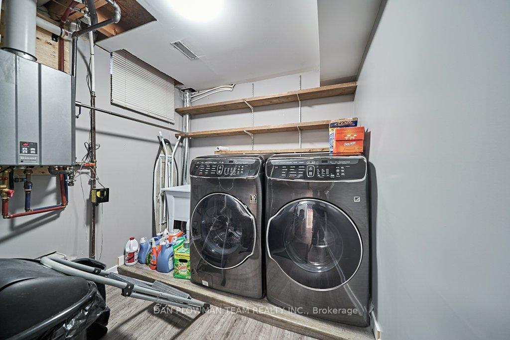 Photo 40 of 46 Canadian Oaks Drive, Whitby, Blue Grass Meadows — HOMEH