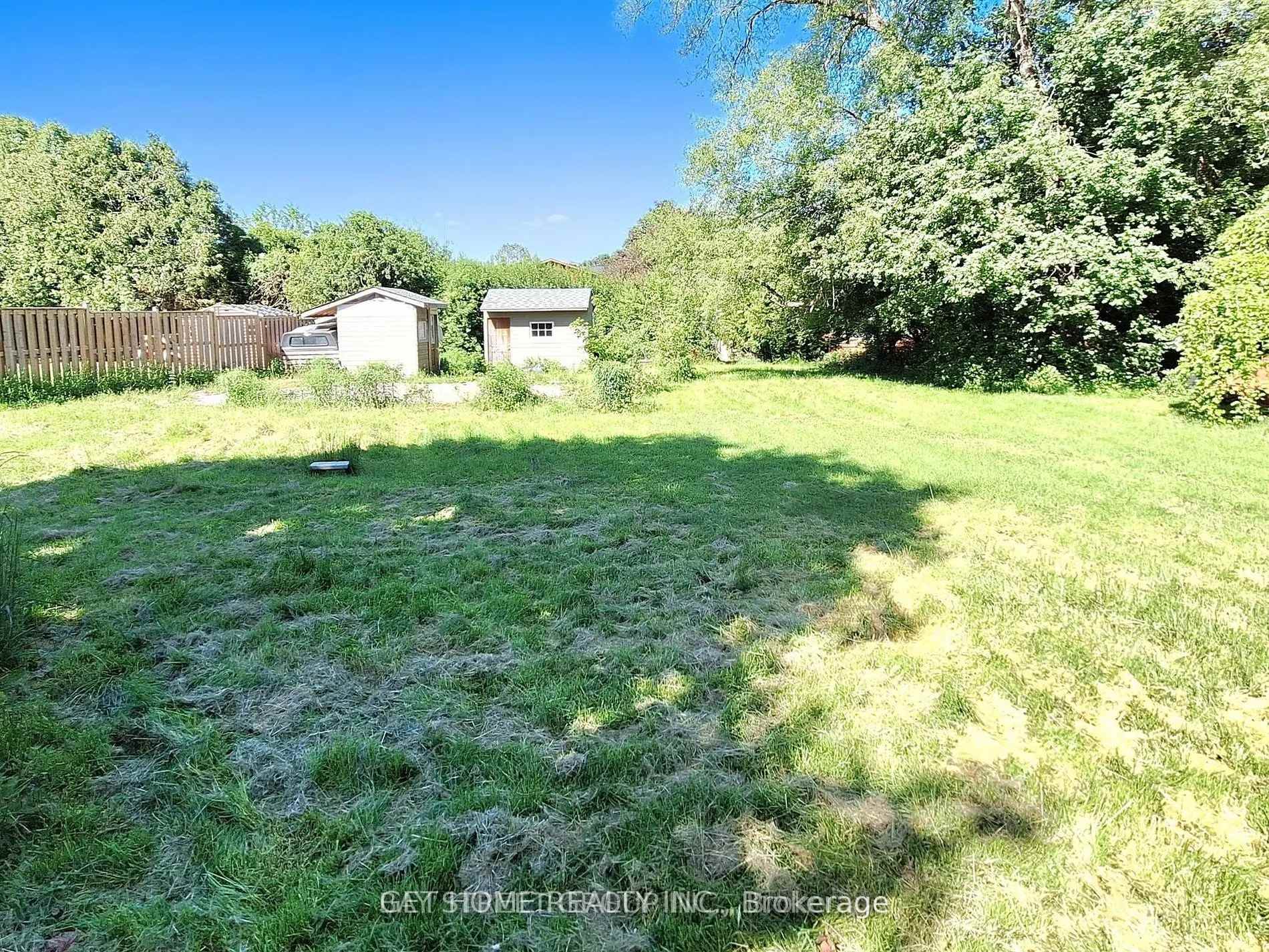 Photo 17 of Unit Bsmt, 182 Thickson Road N, Whitby, Blue Grass Meadows — HOMEH