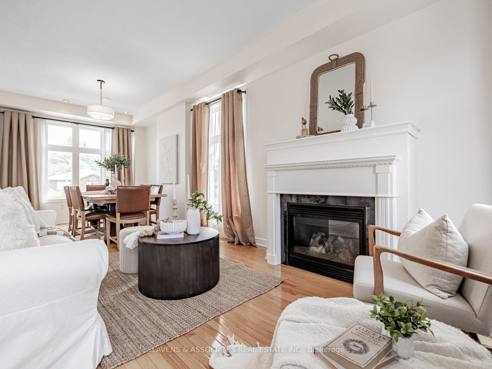 Photo 12 of 32 Helen Street, Vaughan, East Woodbridge — HOMEH
