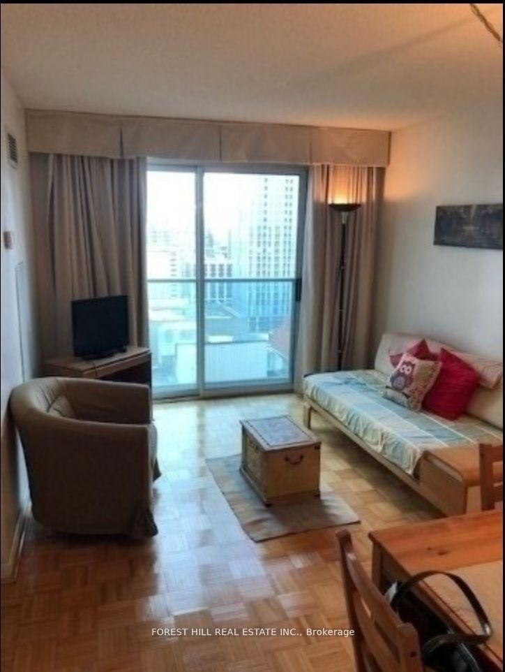 Photo 3 of Unit 2201, 8 Park Rd, Toronto, Rosedale-Moore Park — HOMEH