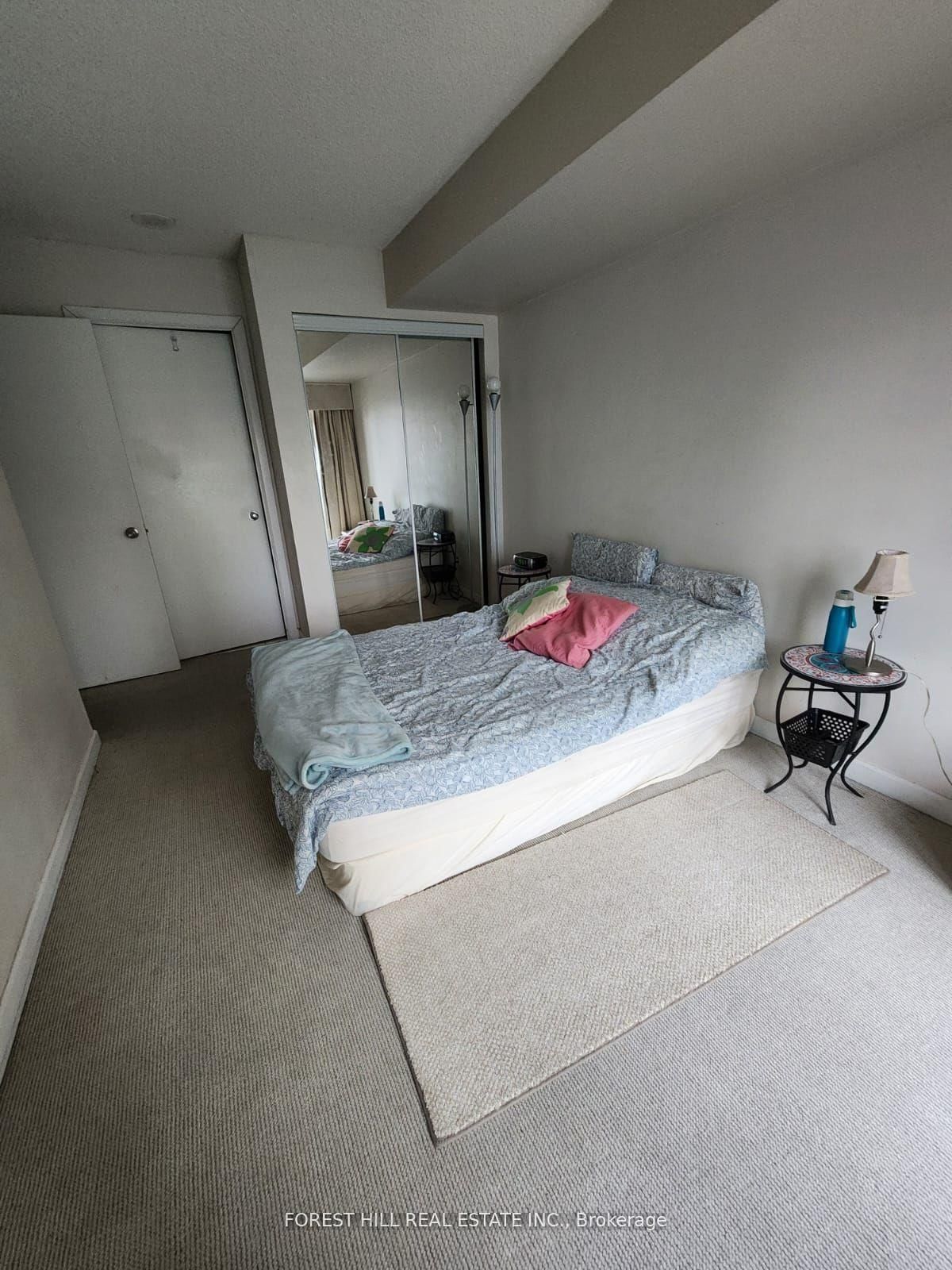 Photo 8 of Unit 2201, 8 Park Rd, Toronto, Rosedale-Moore Park — HOMEH