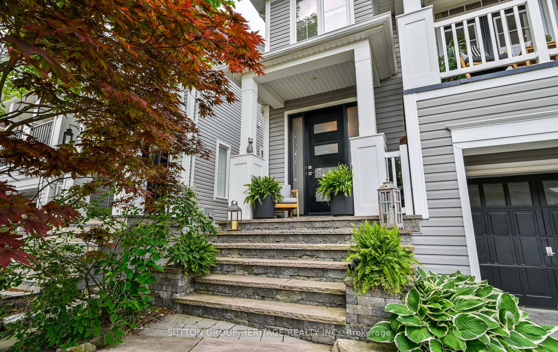 Photo 3 of 51 Strandmore Circle, Whitby, Brooklin — HOMEH