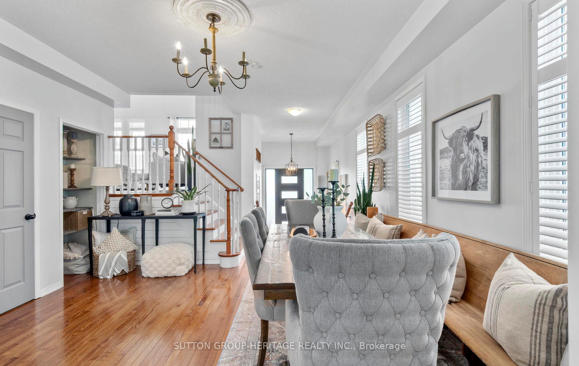 Photo 5 of 51 Strandmore Circle, Whitby, Brooklin — HOMEH