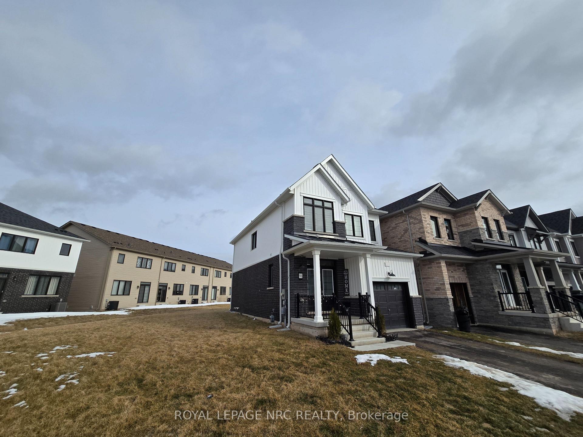 Photo 3 of 98 Stern Drive, Welland, Dain City — HOMEH