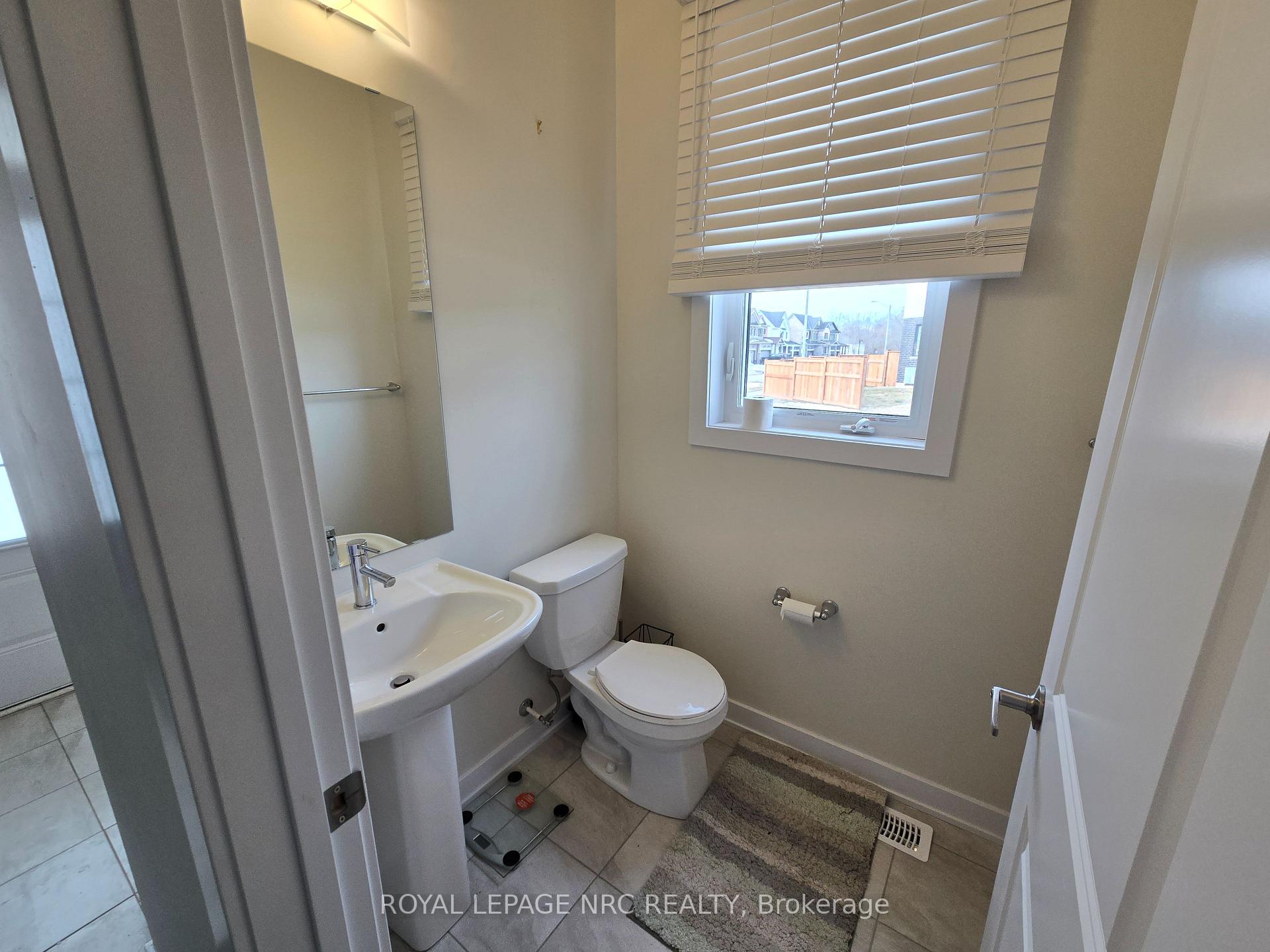 Photo 10 of 98 Stern Drive, Welland, Dain City — HOMEH