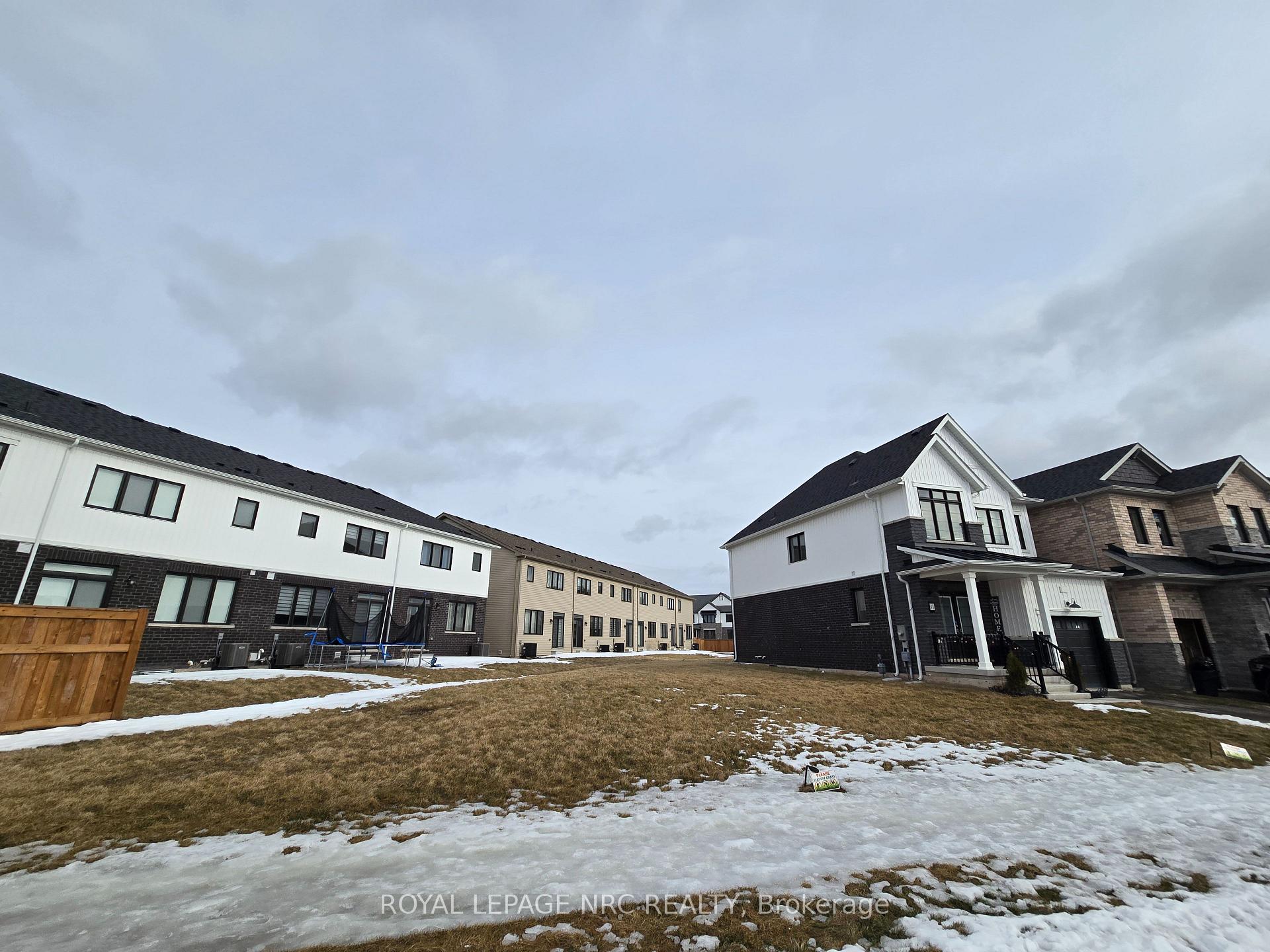 Photo 21 of 98 Stern Drive, Welland, Dain City — HOMEH