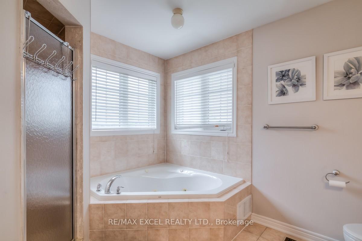 Photo 21 of 3 Nevis Drive, Markham, Box Grove — HOMEH