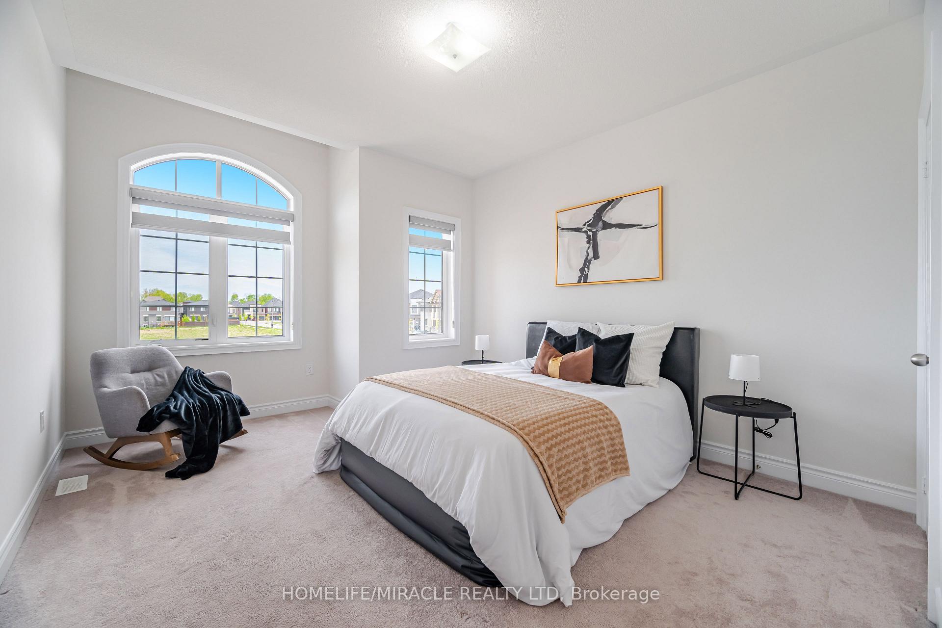 Photo 27 of 624 Barons Street, Vaughan, Kleinburg — HOMEH