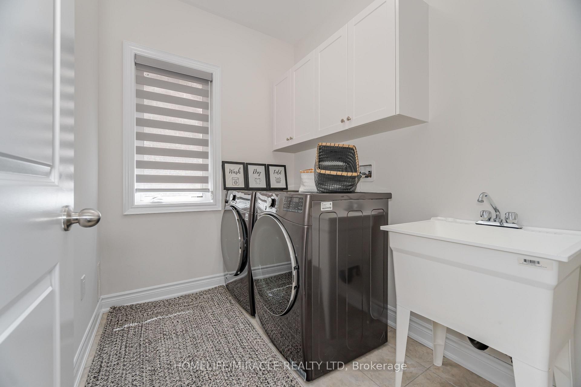 Photo 33 of 624 Barons Street, Vaughan, Kleinburg — HOMEH