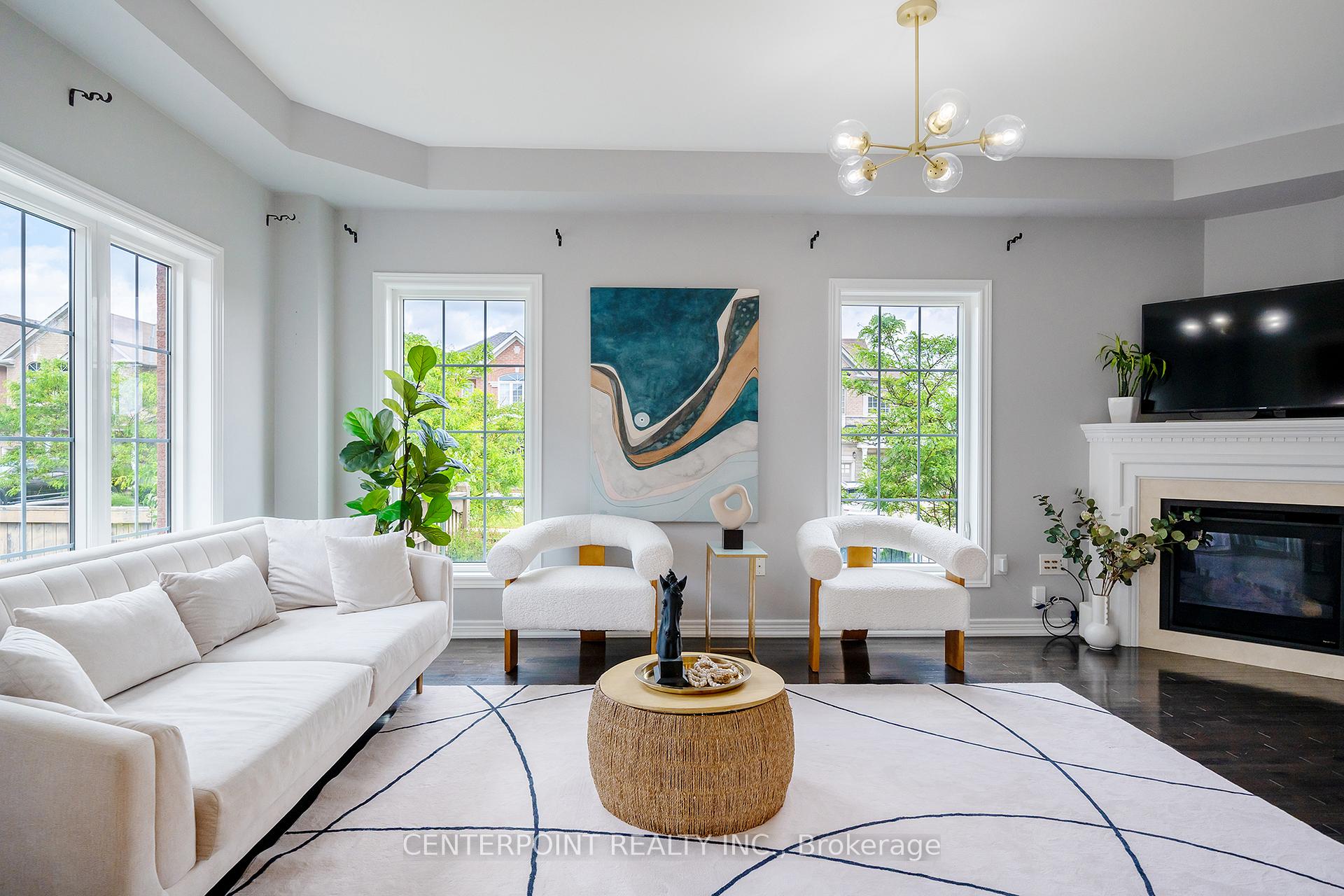 Photo 2 of 58 Sand Valley Street, Vaughan, Patterson — HOMEH