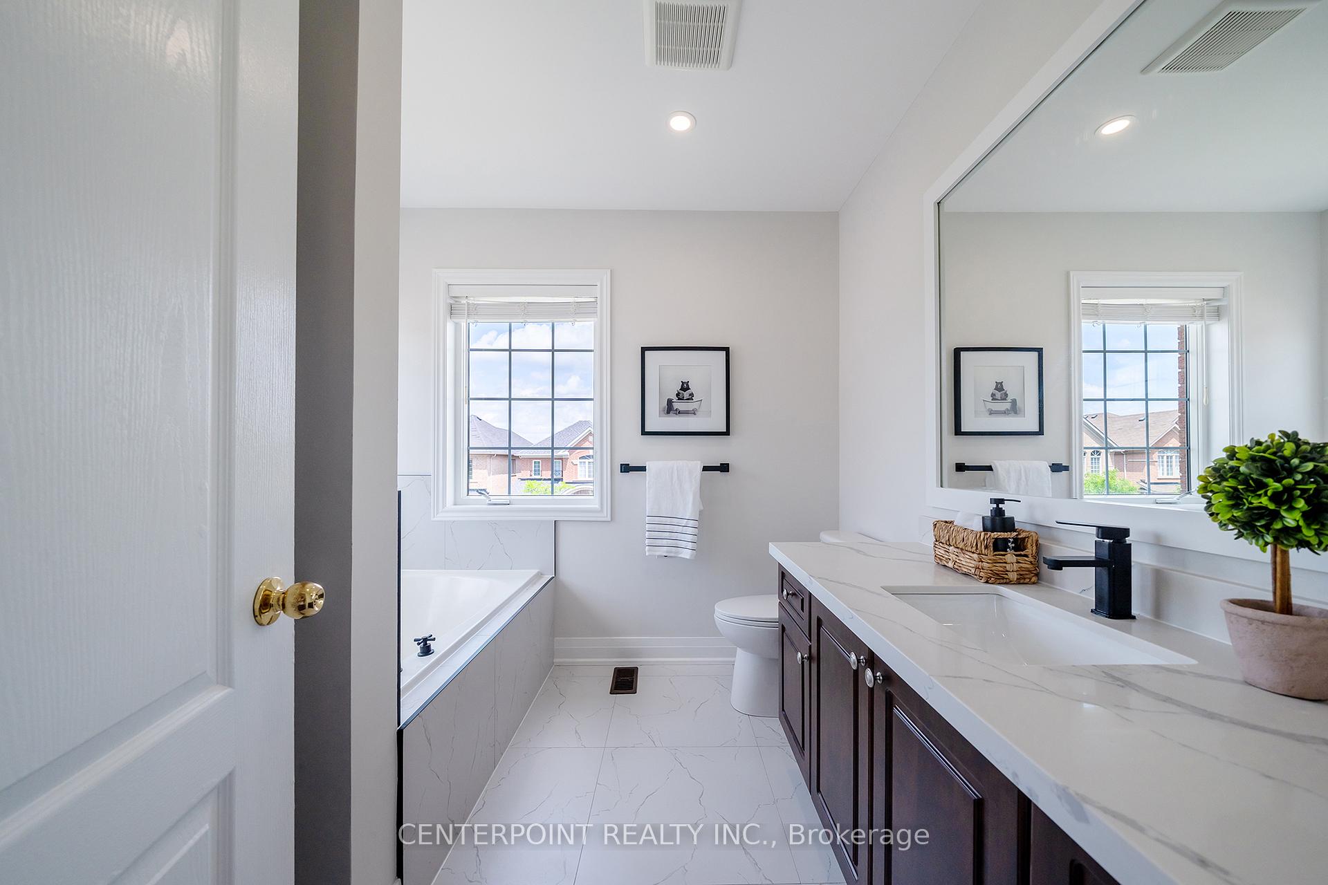 Photo 21 of 58 Sand Valley Street, Vaughan, Patterson — HOMEH