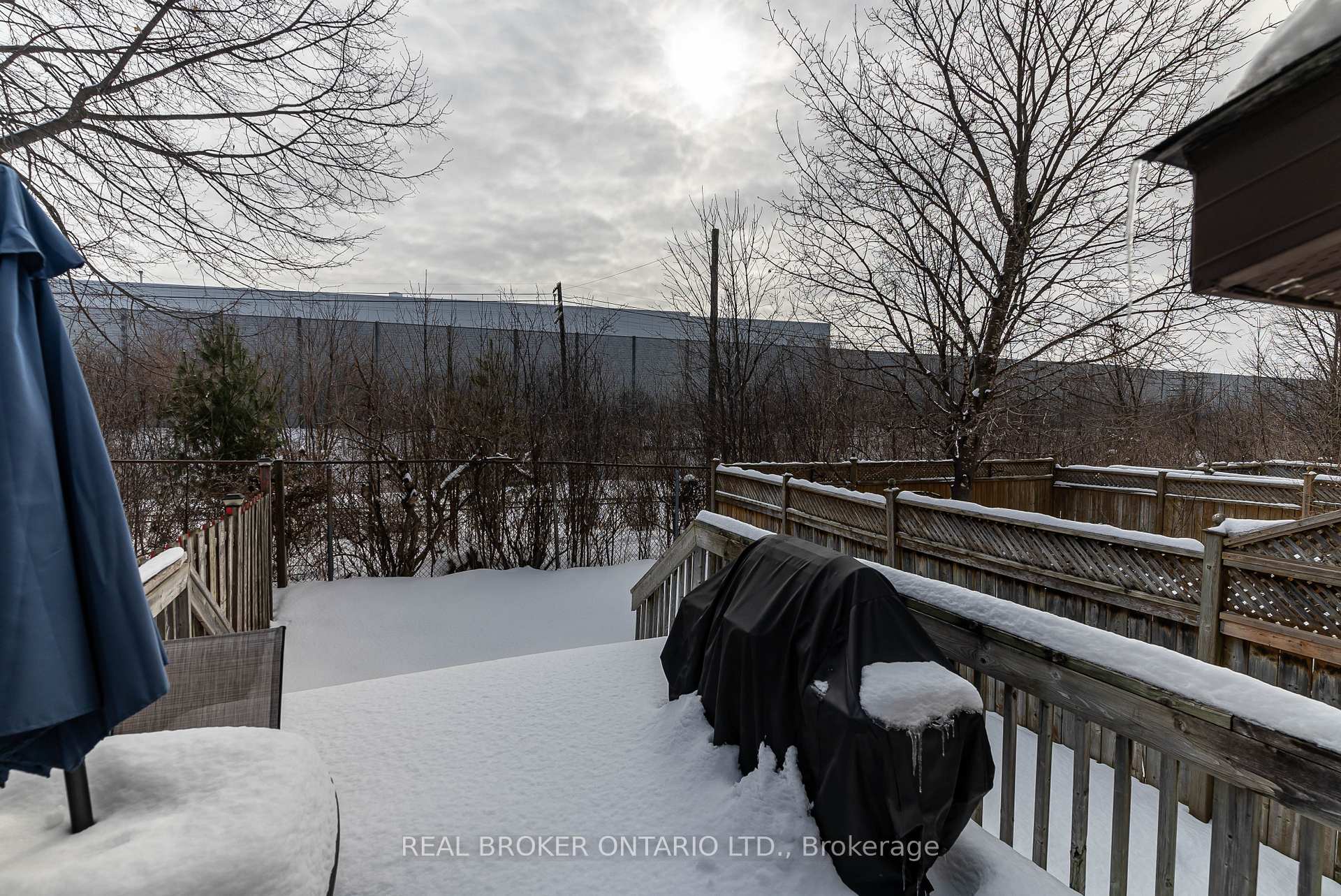 Photo 35 of 2072 P Avenue, Ottawa, Eastway Gardens/Industrial Park — HOMEH