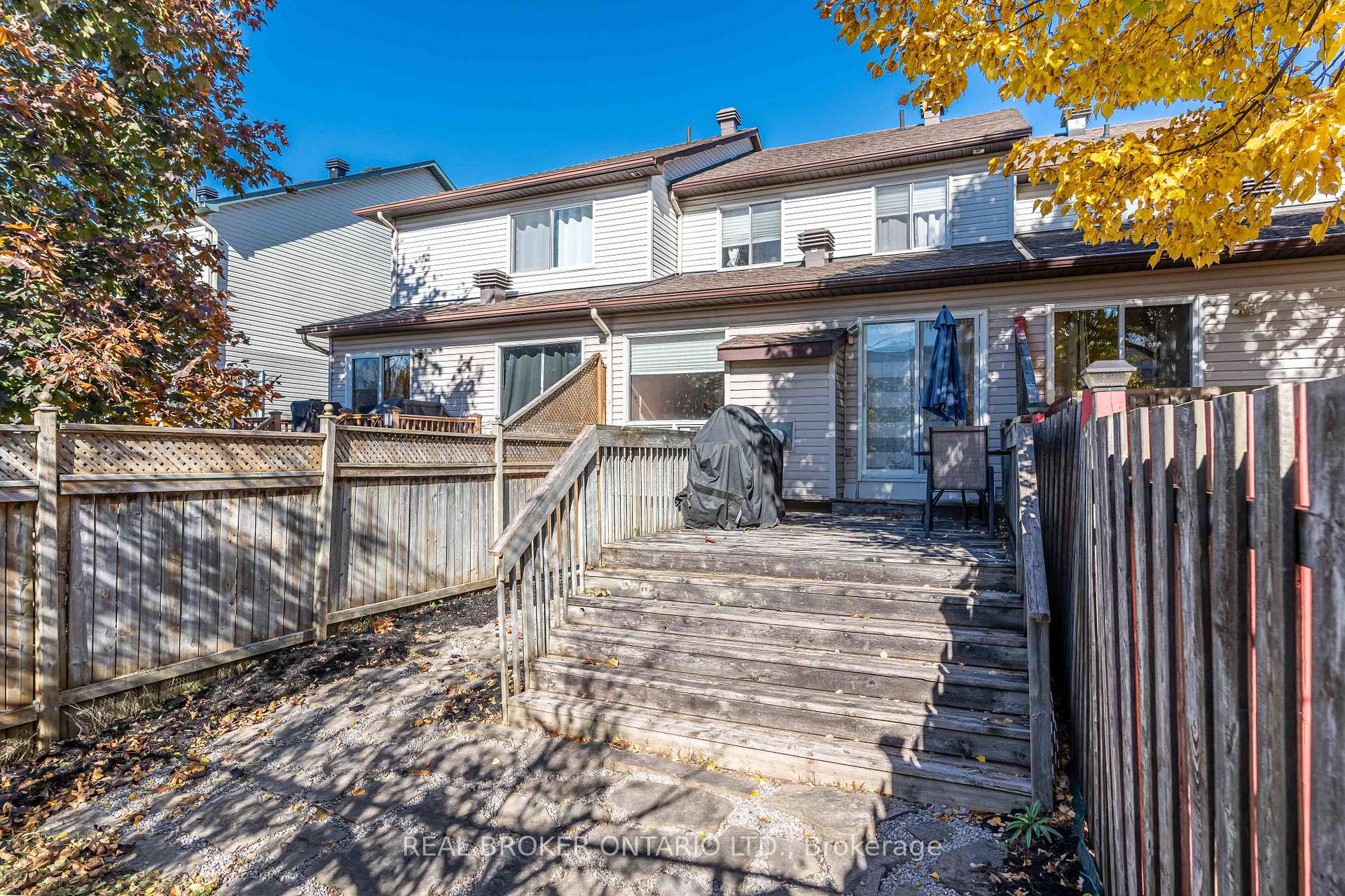 Photo 40 of 2072 P Avenue, Ottawa, Eastway Gardens/Industrial Park — HOMEH