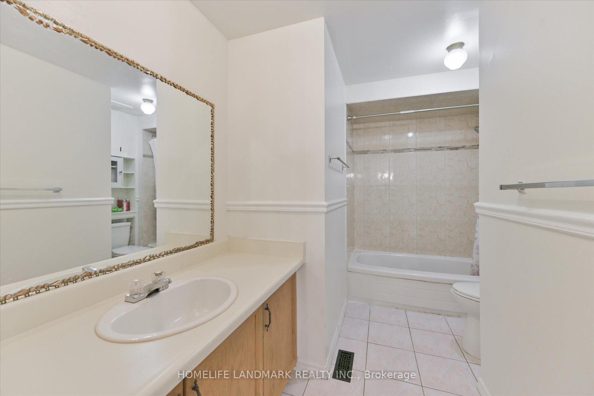Photo 26 of 65 Ketchum Crescent, Markham, Middlefield — HOMEH
