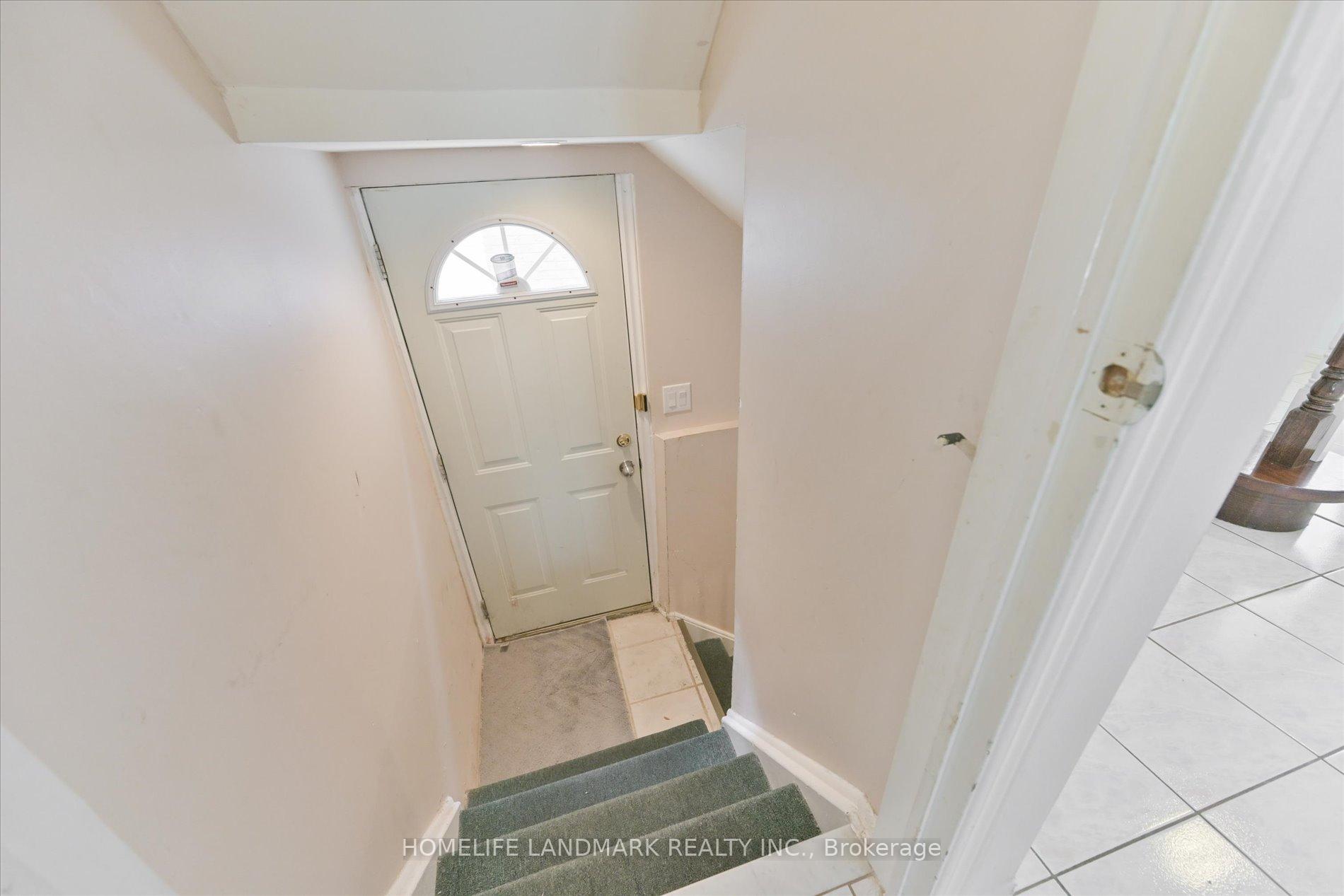 Photo 27 of 65 Ketchum Crescent, Markham, Middlefield — HOMEH