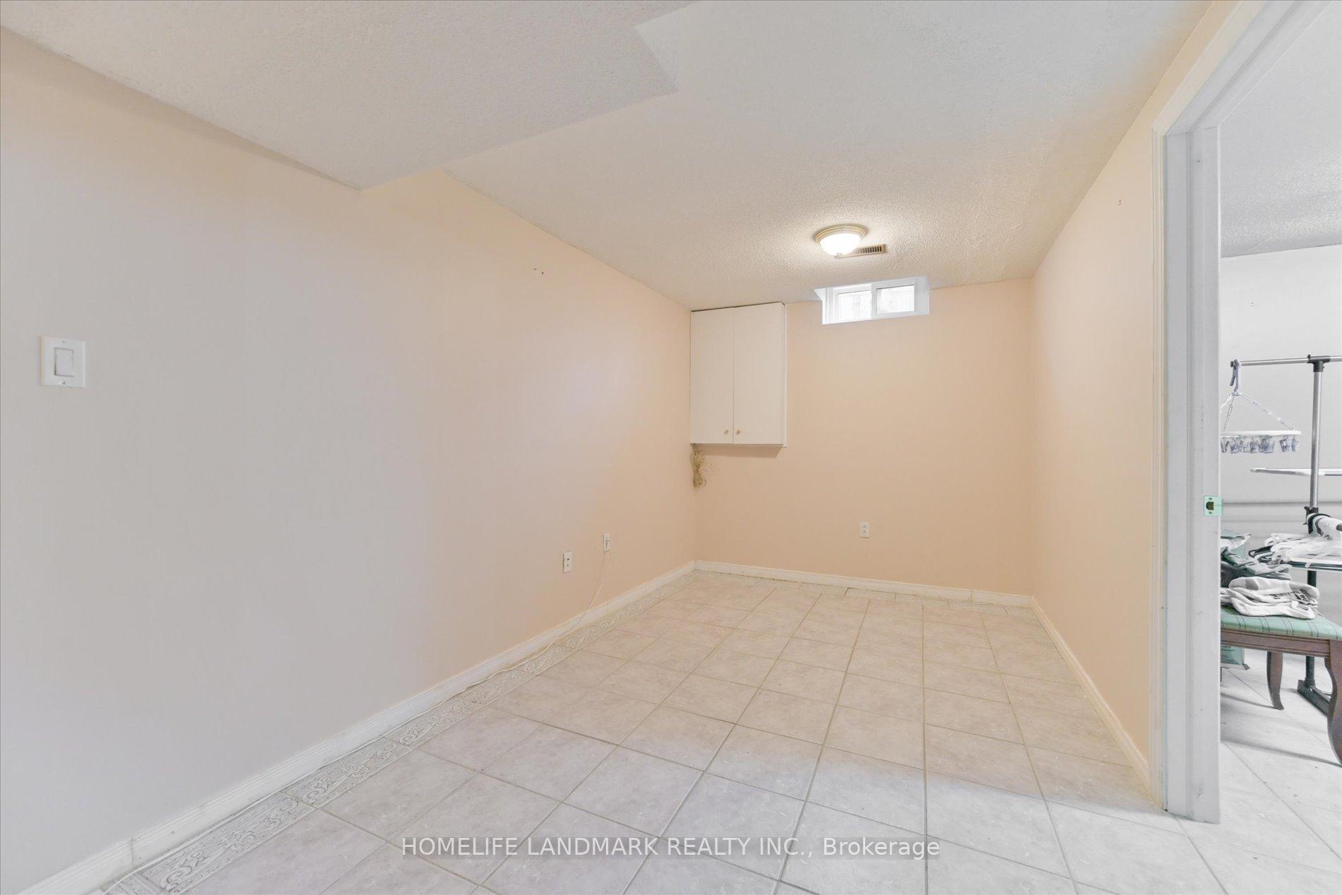 Photo 29 of 65 Ketchum Crescent, Markham, Middlefield — HOMEH