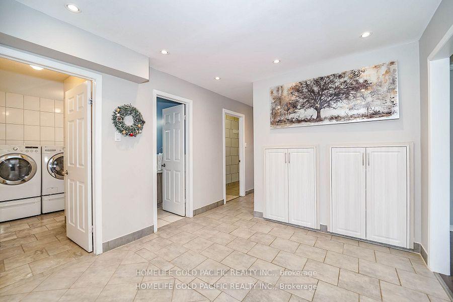 Photo 6 of 17 Crandall Drive, Markham, Raymerville — HOMEH