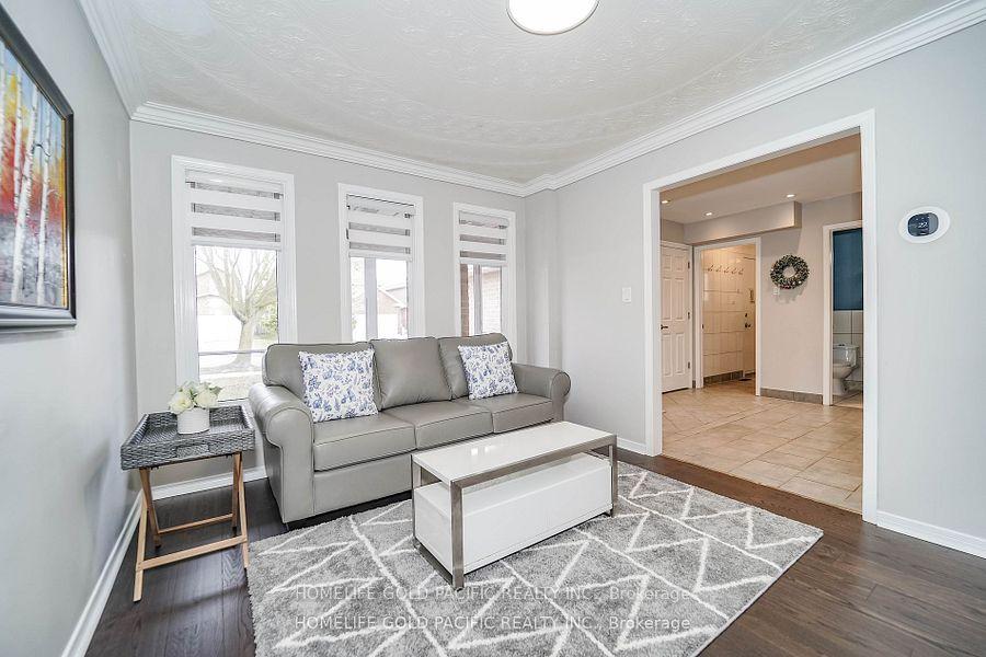 Photo 8 of 17 Crandall Drive, Markham, Raymerville — HOMEH