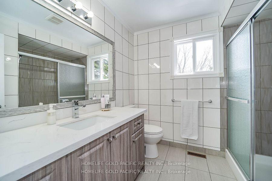 Photo 21 of 17 Crandall Drive, Markham, Raymerville — HOMEH