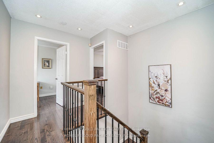 Photo 23 of 17 Crandall Drive, Markham, Raymerville — HOMEH