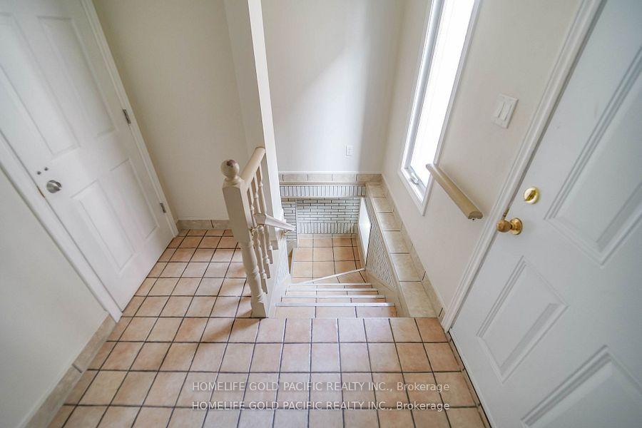Photo 30 of 17 Crandall Drive, Markham, Raymerville — HOMEH