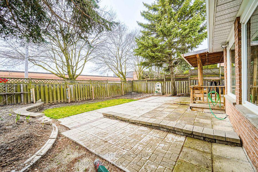 Photo 40 of 17 Crandall Drive, Markham, Raymerville — HOMEH