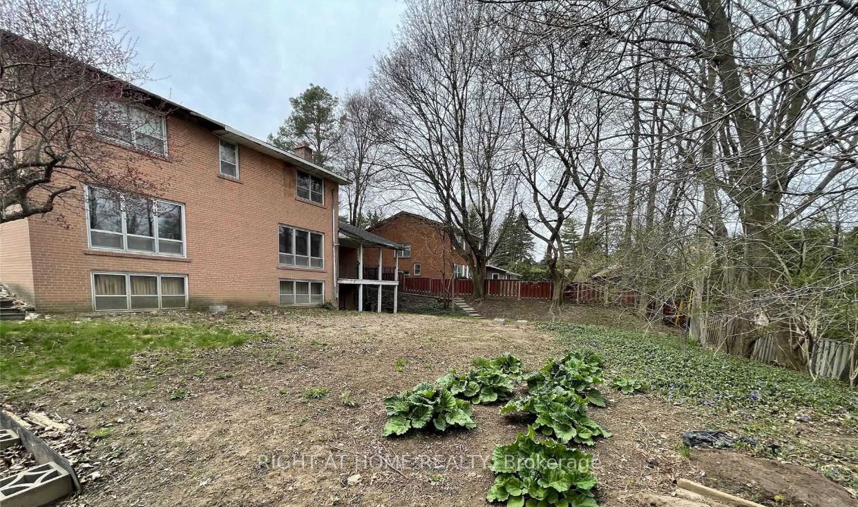 Photo 4 of 4 Elspeth Place, Markham, Grandview — HOMEH