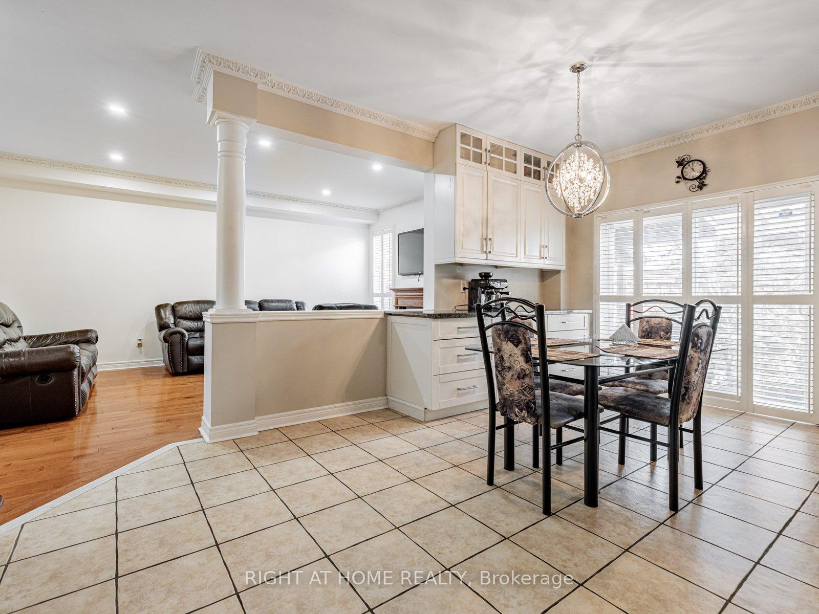 Photo 6 of 34 Destino Crescent, Vaughan, Vellore Village — HOMEH