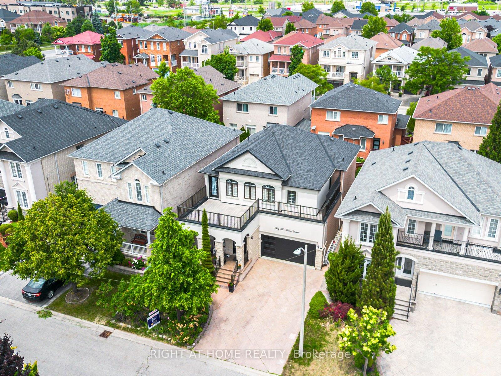 Photo 44 of 34 Destino Crescent, Vaughan, Vellore Village — HOMEH