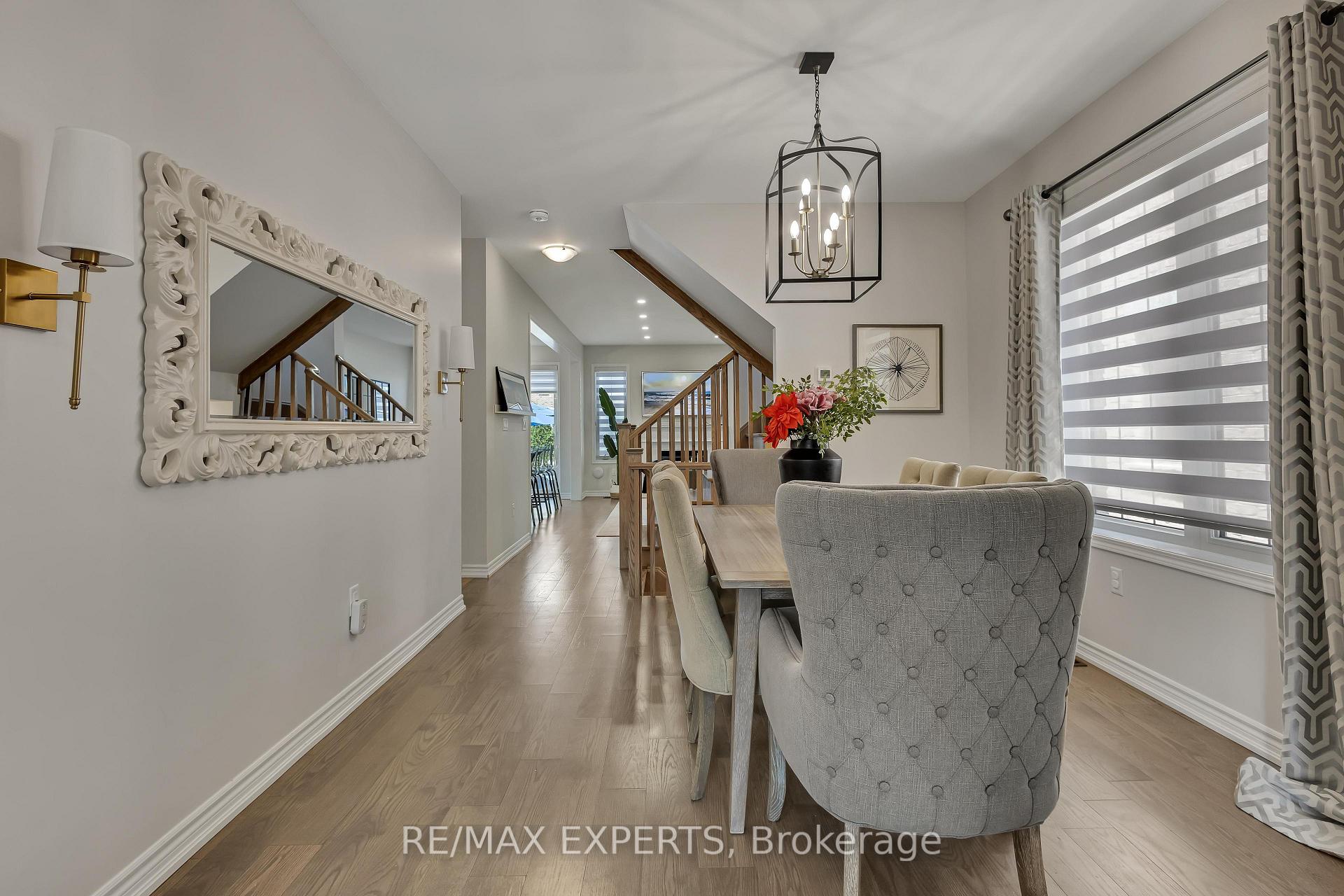 Photo 7 of 70 Faust Ridge, Vaughan, Kleinburg — HOMEH