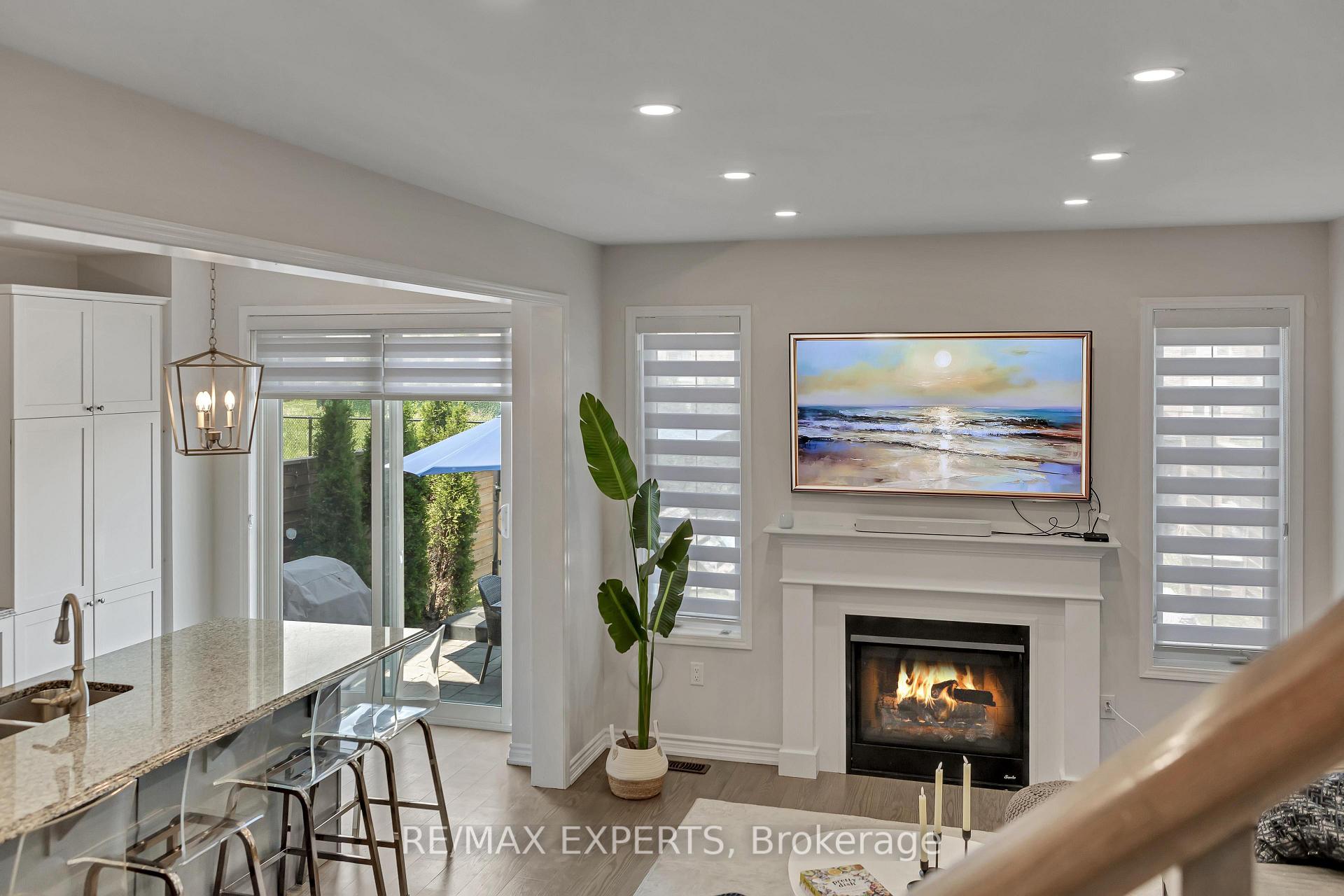 Photo 12 of 70 Faust Ridge, Vaughan, Kleinburg — HOMEH
