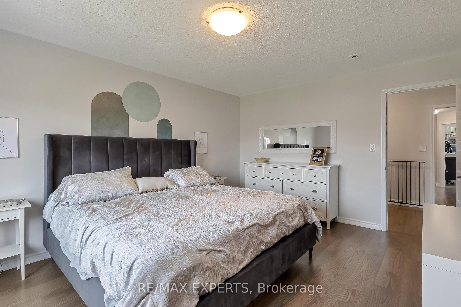 Photo 25 of 70 Faust Ridge, Vaughan, Kleinburg — HOMEH